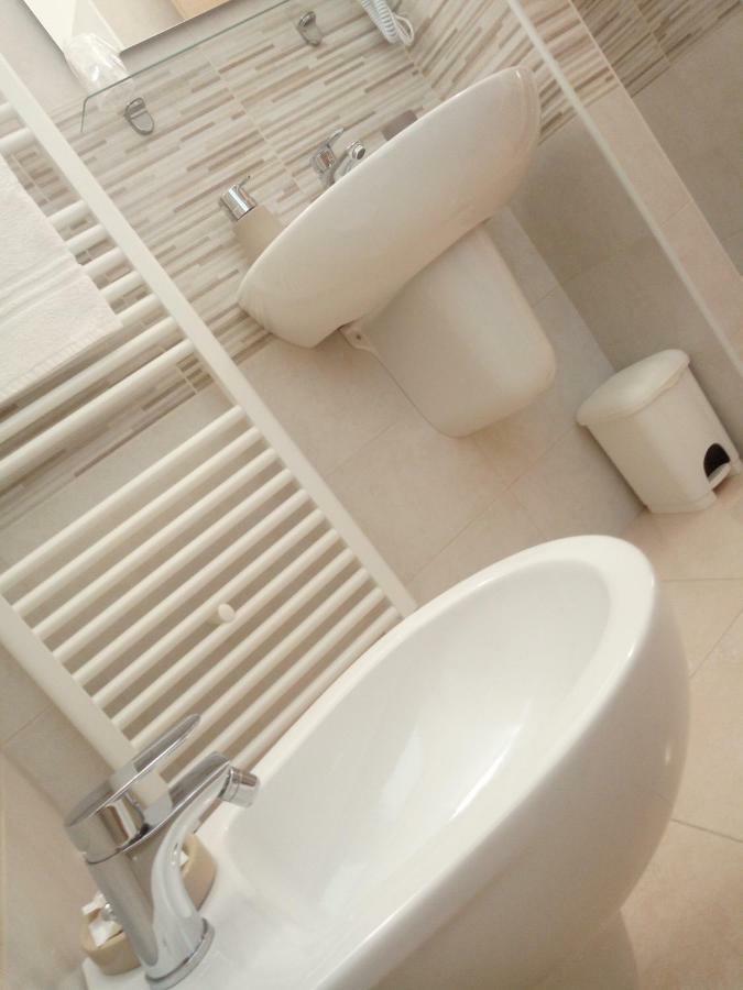 Bed and Breakfast Officina Urban Sleep San Benedetto del Tronto Exterior foto